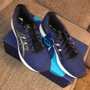Men’s ASICS Size 12